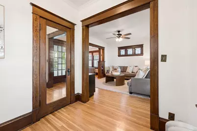 658 Smith Avenue S, Saint Paul, MN 55107 - Photo 4