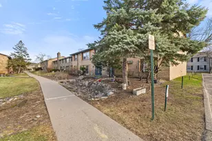 1011 11th Ave S, Hopkins, MN 55343 - Photo 22