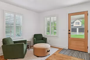 129 Chicago Ave N, Wayzata, MN 55391 - Photo 8