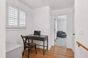 129 Chicago Ave N, Wayzata, MN 55391 - Photo 20