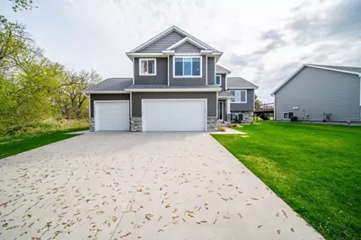 862 Portsmith Drive NW, Rochester, MN 55901 - Photo 2