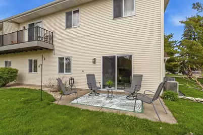 3295 Greenbrier Street #D105, Vadnais Heights, MN 55127 - Photo 26
