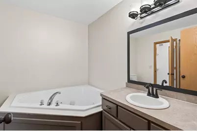 1100 S Passage SW, Isanti, MN 55040 - Photo 6