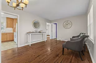 1988 Memory Ln, North Saint Paul, MN 55109 - Photo 14