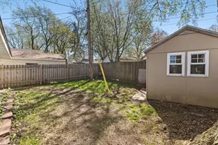 1988 Memory Ln, North Saint Paul, MN 55109 - Photo 38