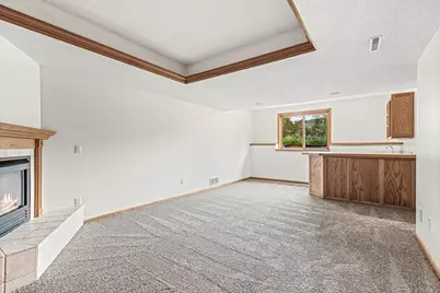 4441 Hillvale Avenue N, Oakdale, MN 55128 - Photo 32