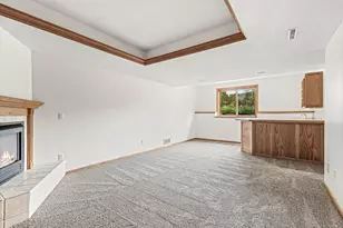 4441 Hillvale Ave N, Oakdale, MN 55128 - Photo 32