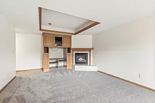 4441 Hillvale Ave N, Oakdale, MN 55128 - Photo 28