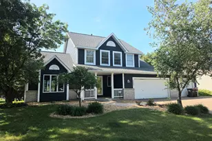 4441 Hillvale Ave N, Oakdale, MN 55128 - Photo 1