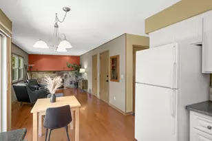 2080 Kelly Dr, Golden Valley, MN 55427 - Photo 28