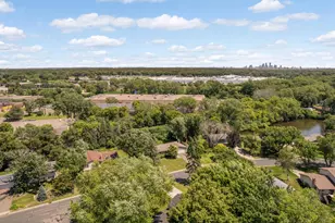 2080 Kelly Dr, Golden Valley, MN 55427 - Photo 60