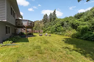 2080 Kelly Dr, Golden Valley, MN 55427 - Photo 8