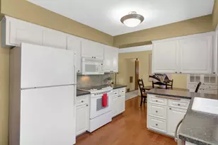 2080 Kelly Dr, Golden Valley, MN 55427 - Photo 24
