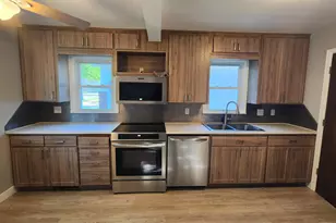 1029 6th Ave SE, Rochester, MN 55904 - Photo 6