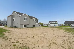 278 Eagle Ridge Dr, Roberts, WI 54023 - Photo 24