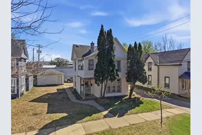 918 18 1/2 Avenue NE, Minneapolis, MN 55418 - Photo 1