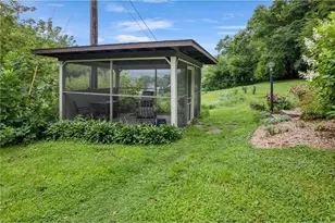 495 North St, Fountain City, WI 54629 - Photo 10