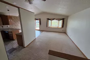 6212 13th St N, Moorhead, MN 56560 - Photo 6