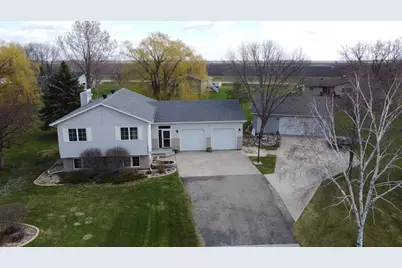 6212 13th Street N, Moorhead, MN 56560 - Photo 1