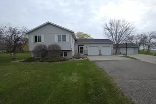 6212 13th St N, Moorhead, MN 56560 - Photo 74