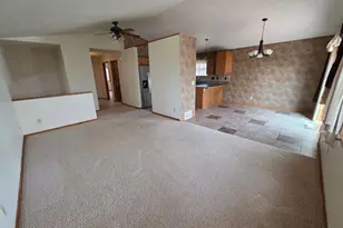 6212 13th St N, Moorhead, MN 56560 - Photo 8
