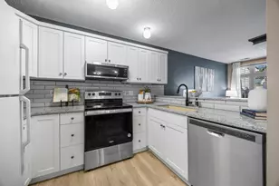 461 Aqua Cir, Circle Pines, MN 55014 - Photo 6