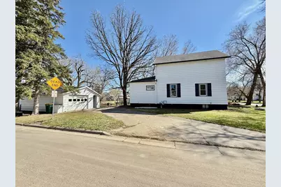 404 2nd Street S, Wahpeton,  58075 - Photo 32