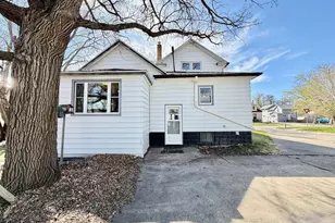 404 2nd St S, Wahpeton,  58075 - Photo 36