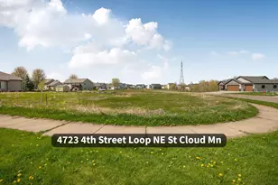 4723 4th St Loop NE, Saint Cloud, MN 56304 - Photo 2
