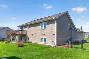 8060 Prairie Trail, Rockford, MN 55373 - Photo 10