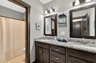 6497 Summit Pine Ln NW, Rochester, MN 55901 - Photo 36