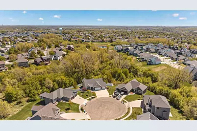 6497 Summit Pine Lane NW, Rochester, MN 55901 - Photo 4