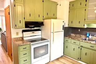 1711 11th Ave N, Moorhead, MN 56560 - Photo 8