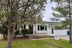 1711 11th Ave N, Moorhead, MN 56560 - Photo 1