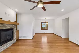 3433 Churchill St, Shoreview, MN 55126 - Photo 10