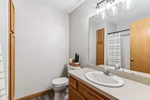 1505 Senate Ln, Northfield, MN 55057 - Photo 18