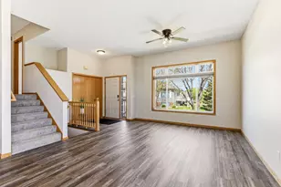 1505 Senate Ln, Northfield, MN 55057 - Photo 4