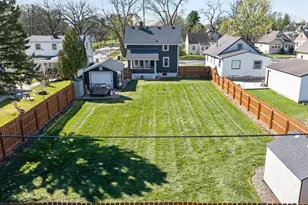 1235 2nd St NE, Rochester, MN 55906 - Photo 4