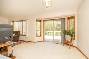 1105 Apgar St S, Shakopee, MN 55379 - Photo 16