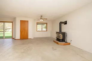 1105 Apgar St S, Shakopee, MN 55379 - Photo 24