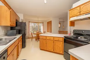 1105 Apgar St S, Shakopee, MN 55379 - Photo 14