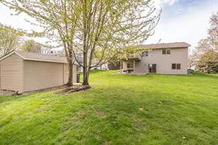 1105 Apgar St S, Shakopee, MN 55379 - Photo 34