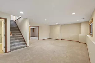 10001 Colorado Ln N, Brooklyn Park, MN 55445 - Photo 16