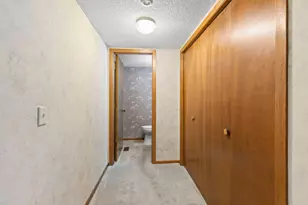 6512 Upper 23rd St N, Oakdale, MN 55128 - Photo 20