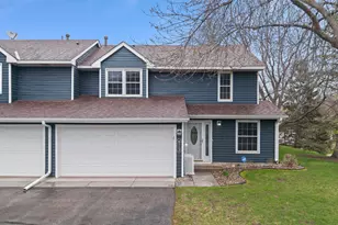 6512 Upper 23rd St N, Oakdale, MN 55128 - Photo 2