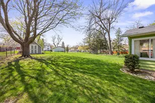 610 3rd Ave SW, Hutchinson, MN 55350 - Photo 26