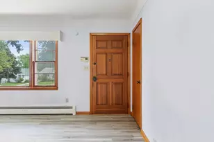 1434 8th Ave S, South Saint Paul, MN 55075 - Photo 2