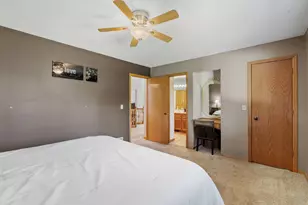 20648 Monroe St NE, Cedar, MN 55011 - Photo 10