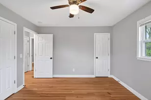3901 Lake Dr Ave N, Robbinsdale, MN 55422 - Photo 12