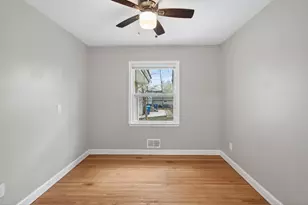 3901 Lake Dr Ave N, Robbinsdale, MN 55422 - Photo 14